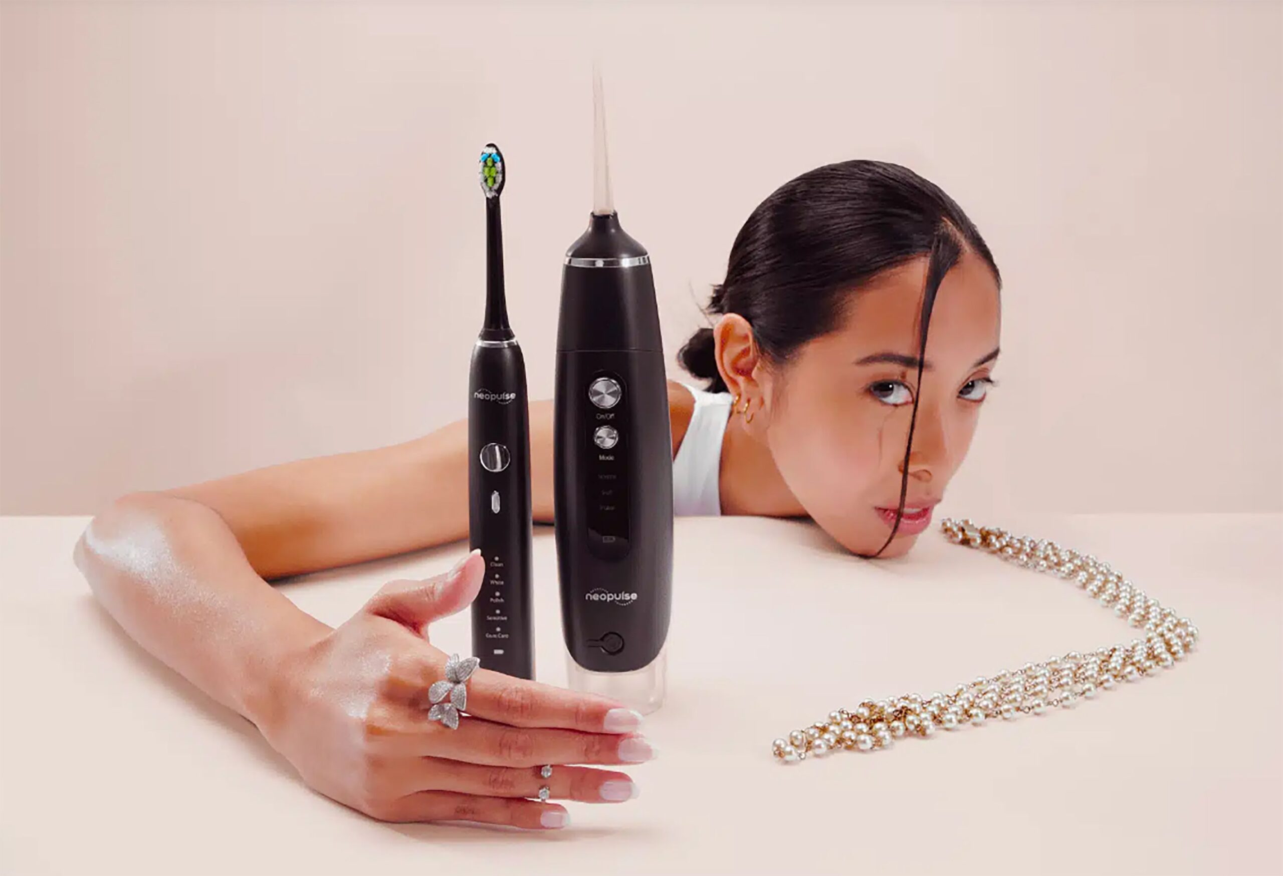 10-melanie-l-main-book-victor-talent-spotters