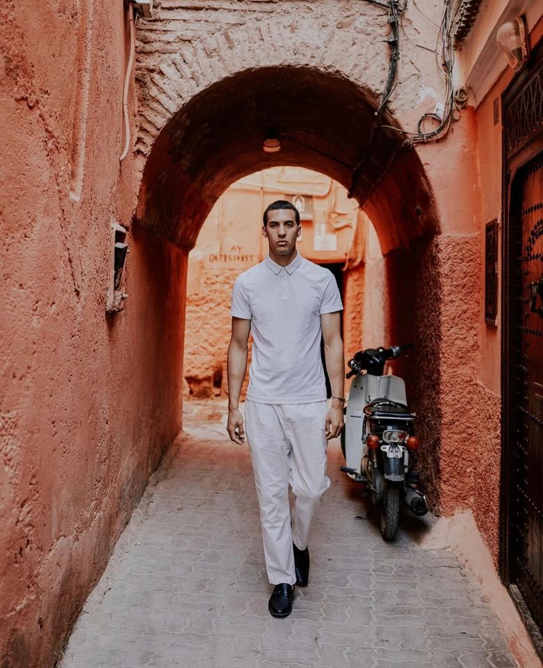 17-adnane-v-main-book-victor-talent-spotters