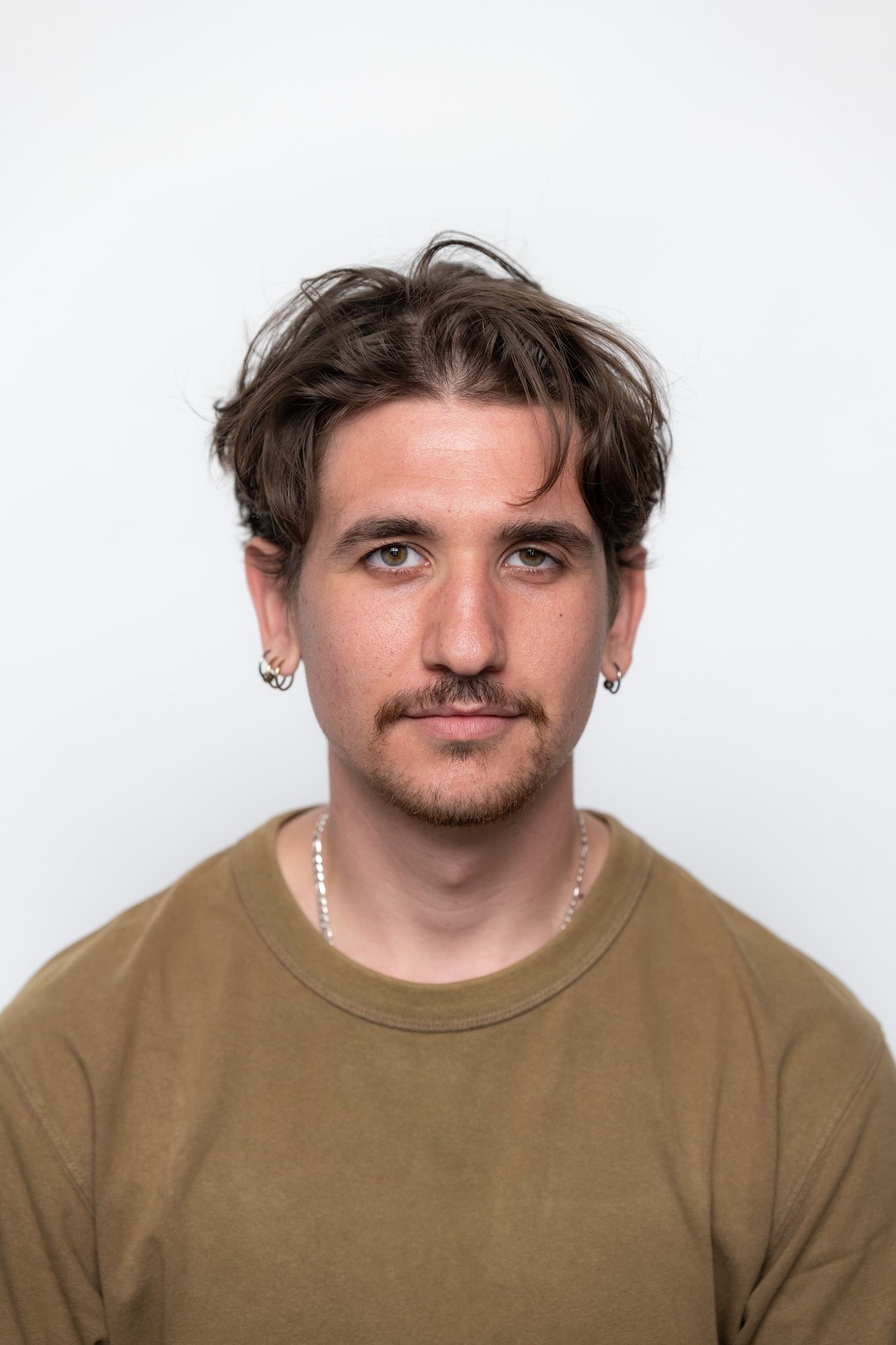 2-guillaume-j-main-book-victor-talent-spotters