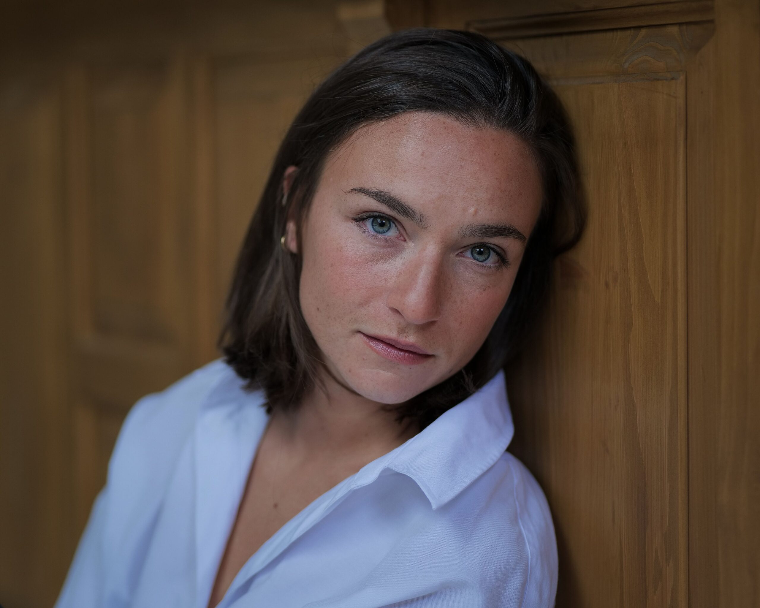 2-lisa-c-main-book-victor-talent-spotters