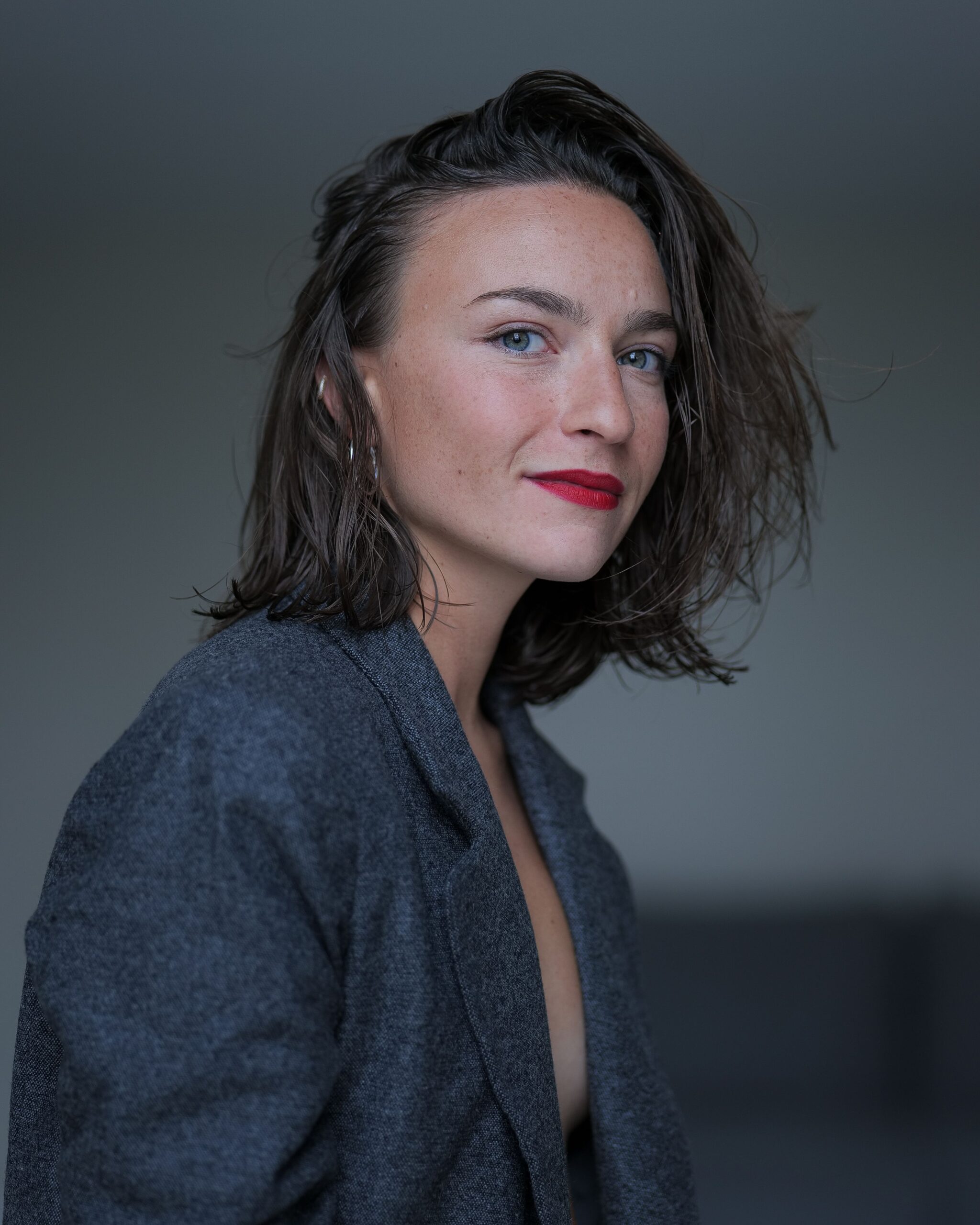 3-lisa-c-main-book-victor-talent-spotters