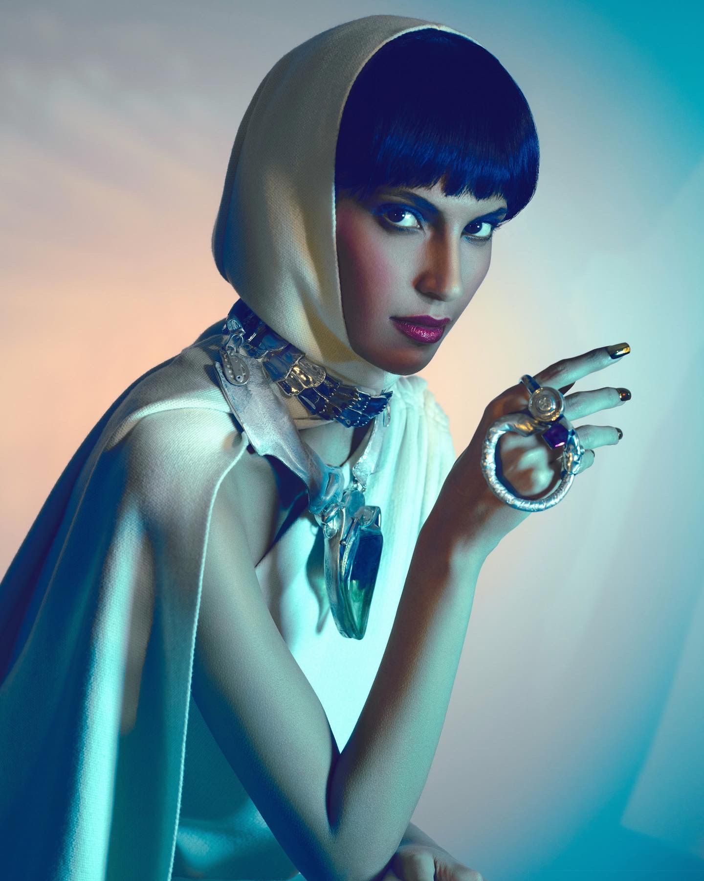 3-sarah-e-main-book-victor-talent-spotters