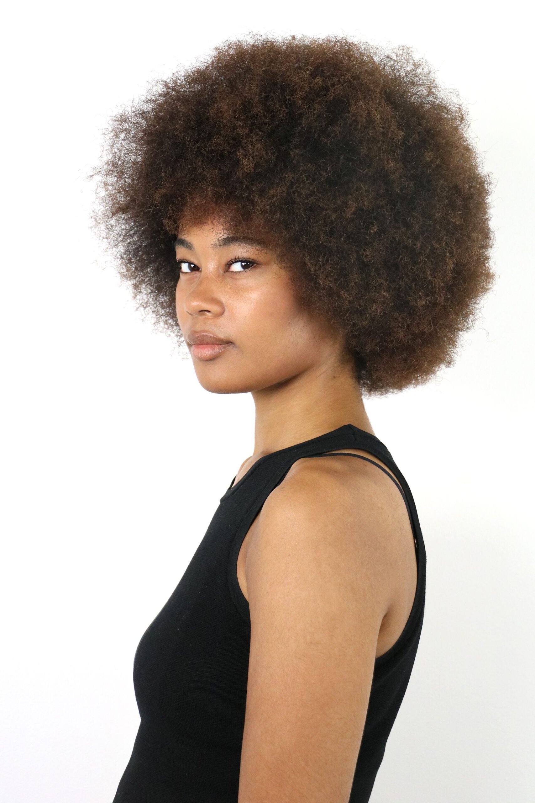 7-eleonore-b-main-book-victor-talent-spotters