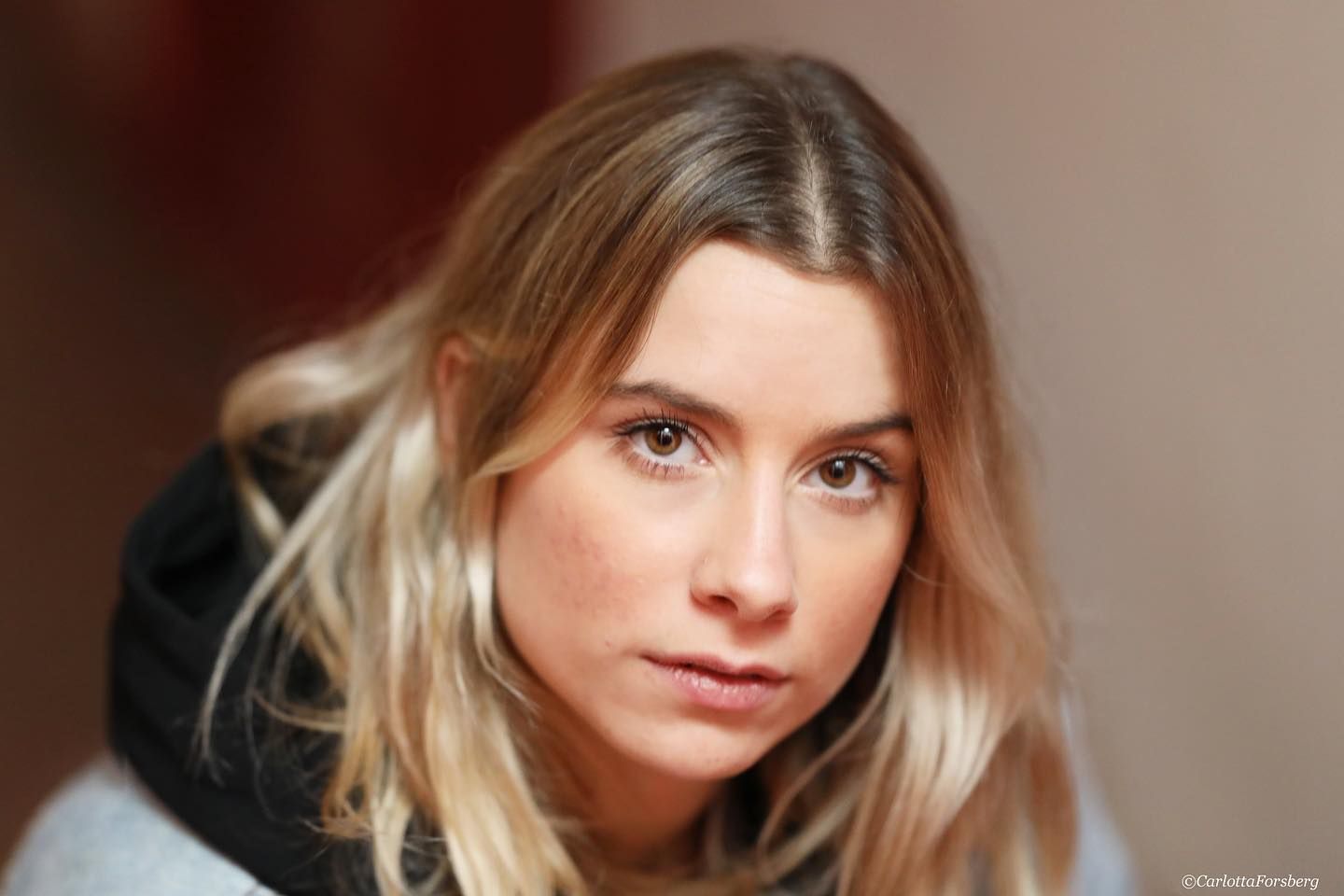 9-juliette-g-main-book-victor-talent-spotters