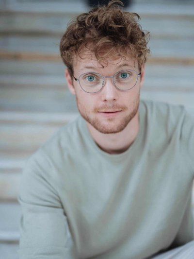 9-justin-c-main-book-victor-talent-spotters