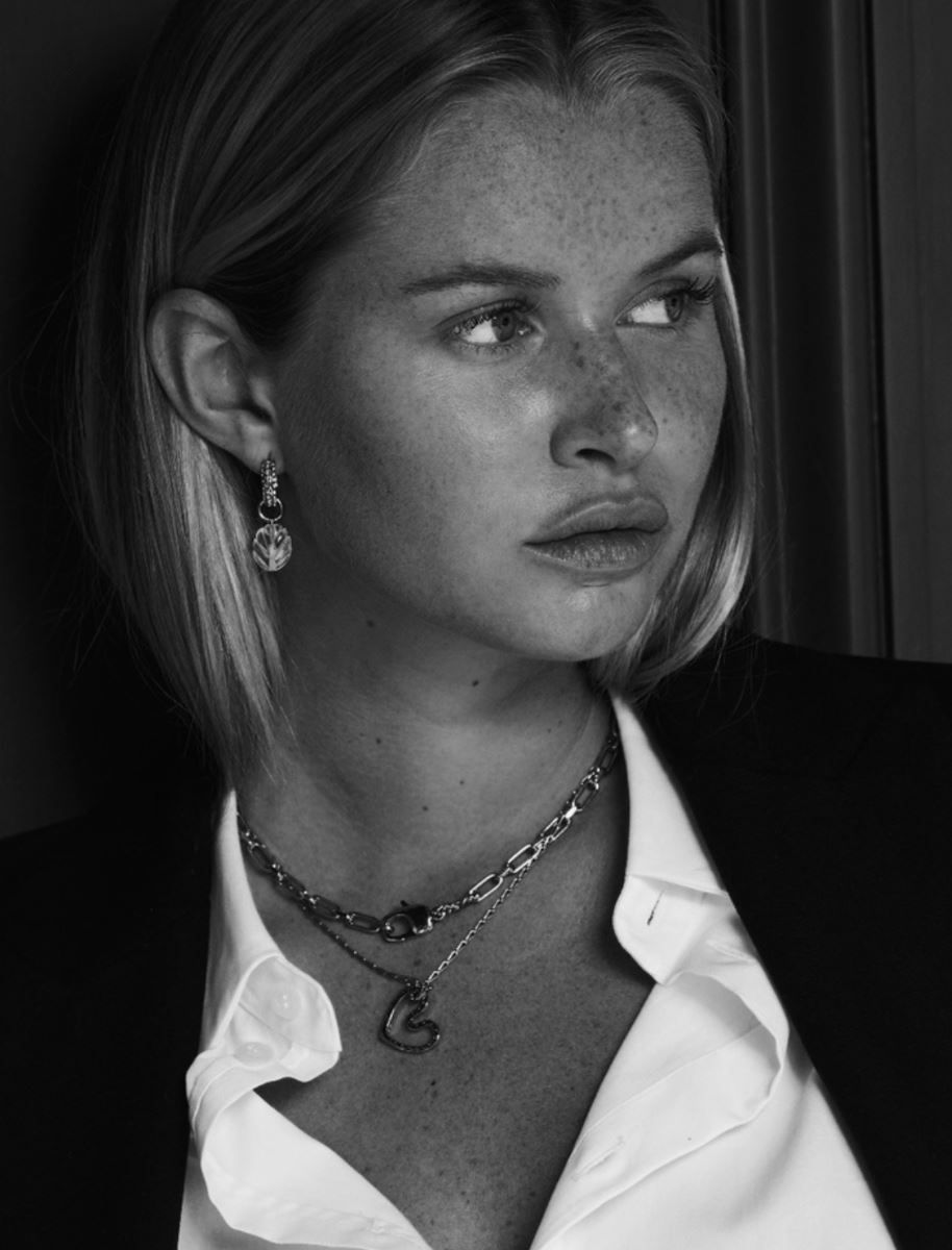 1-zoe-main-book-victor-talent-spotters