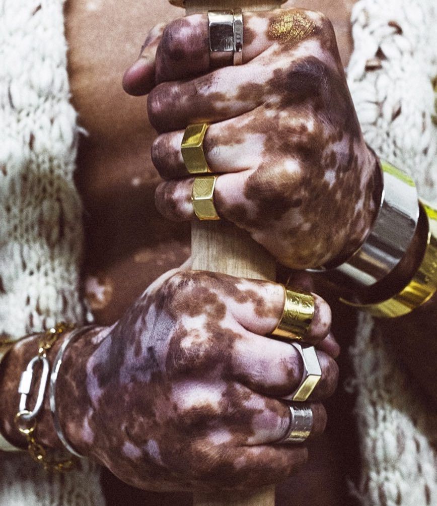 8-julien-n-main-book-victor-talent-spotters