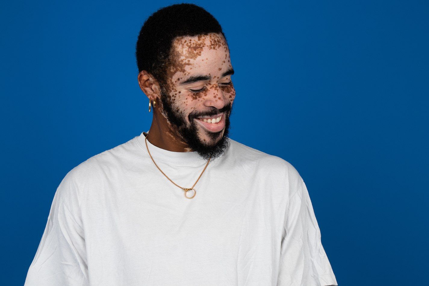 9-julien-n-main-book-victor-talent-spotters