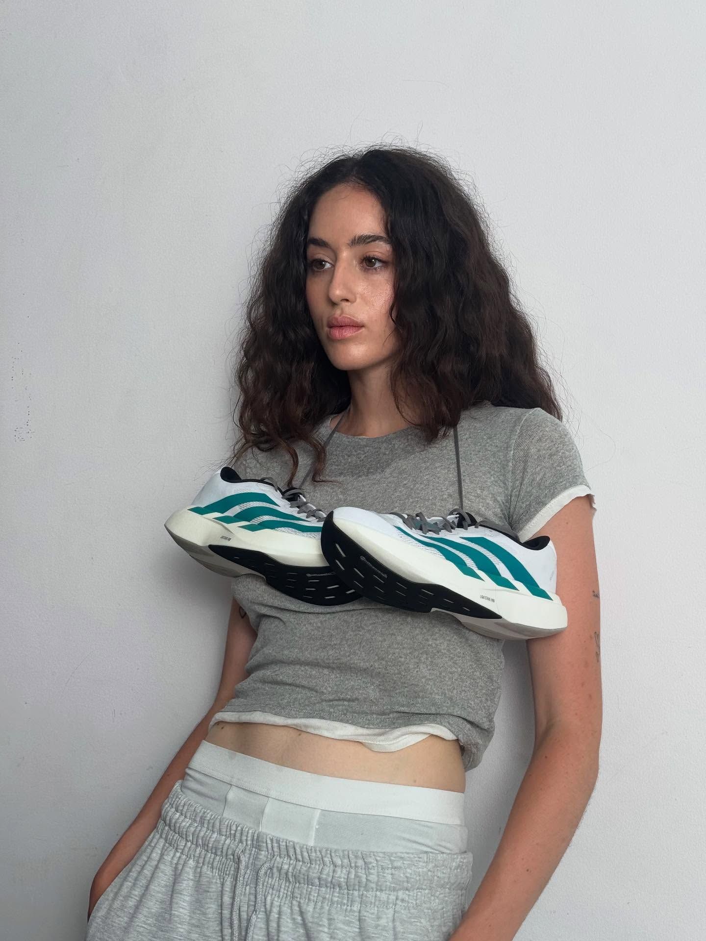 10-emma-b-main-book-victor-talent-spotters