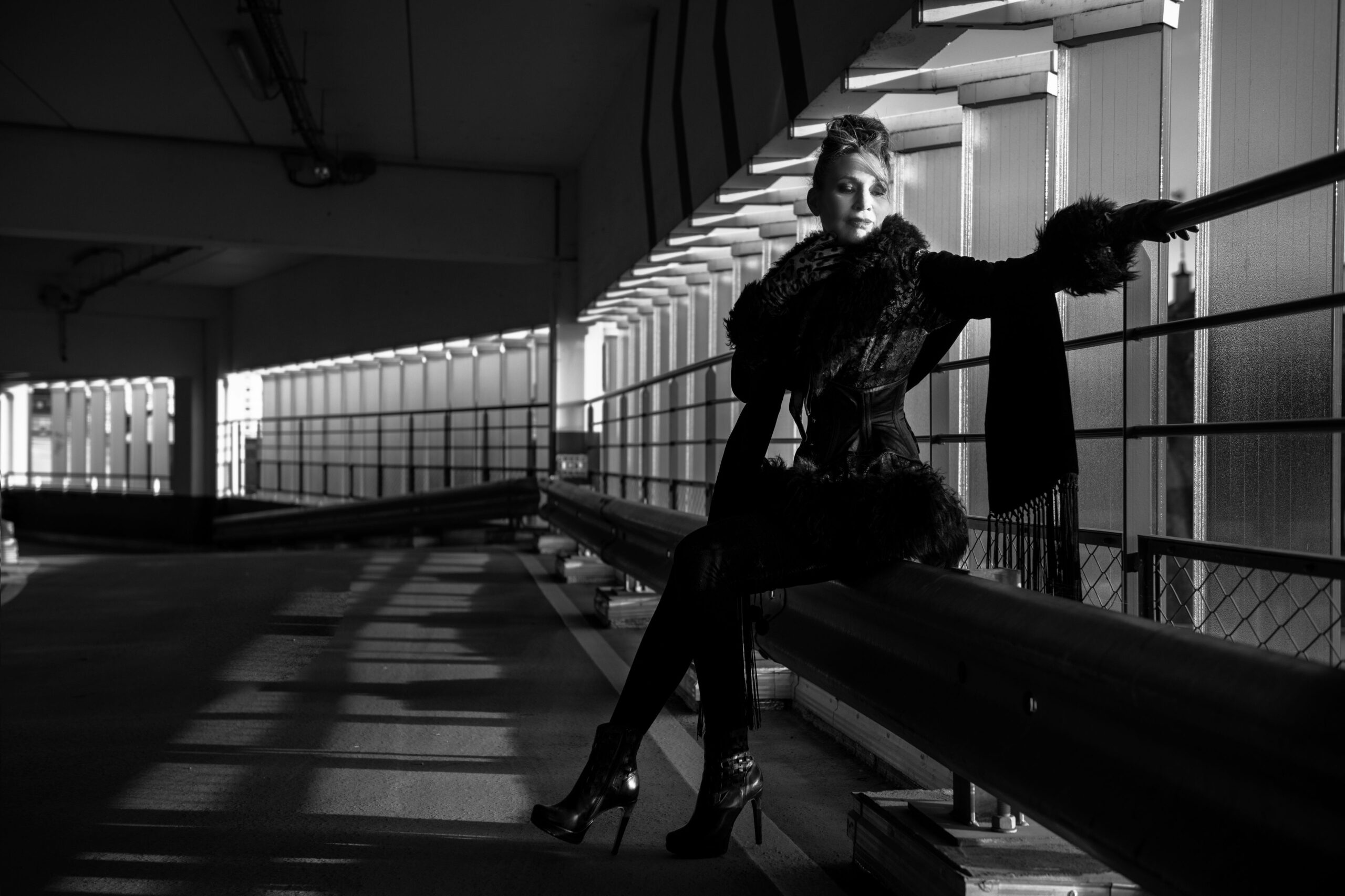 10-mona-s-main-book-victor-talent-spotters