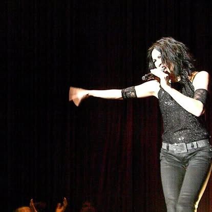 18-mona-s-main-book-victor-talent-spotters