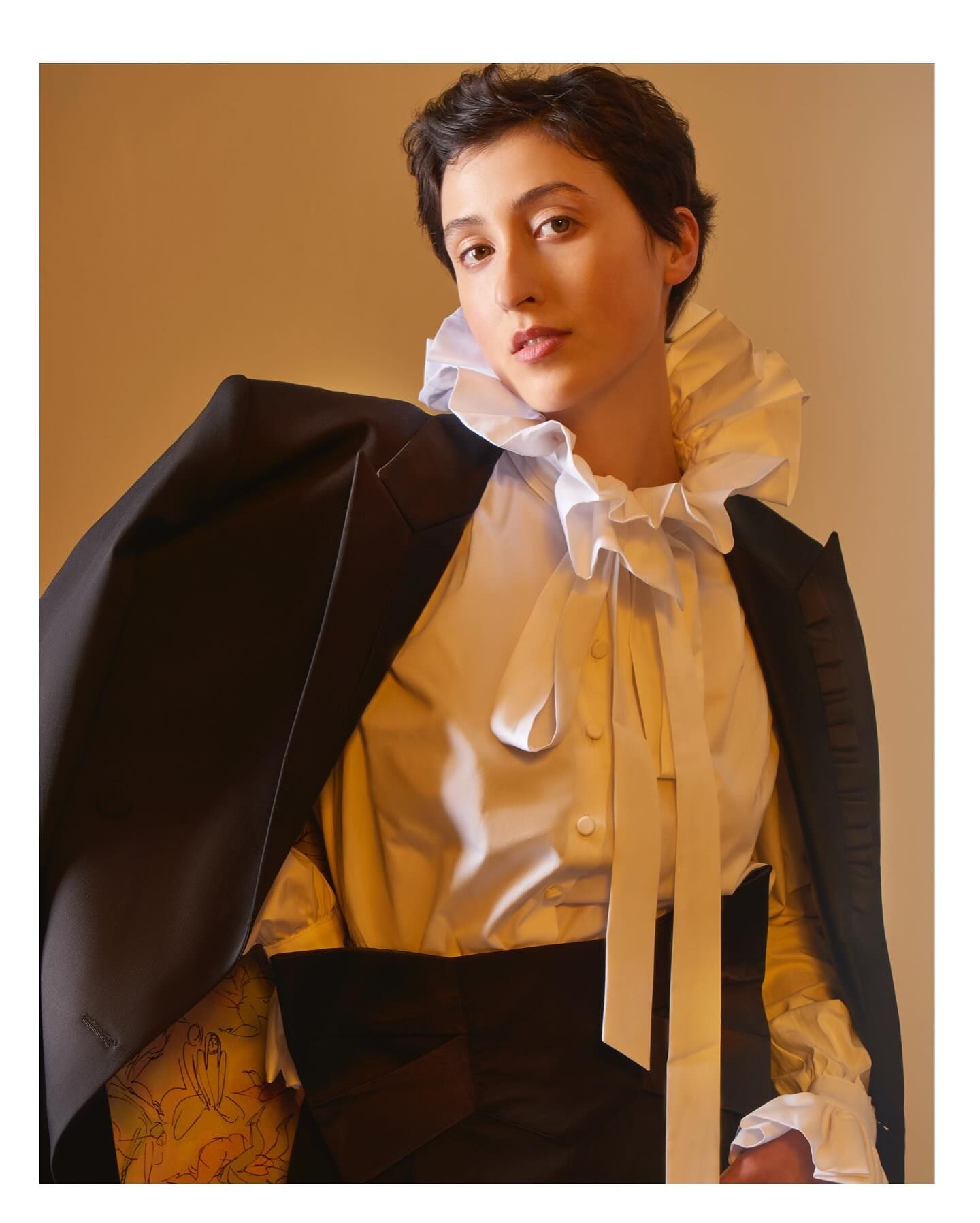 22-angele-f-main-book-victor-talent-spotters