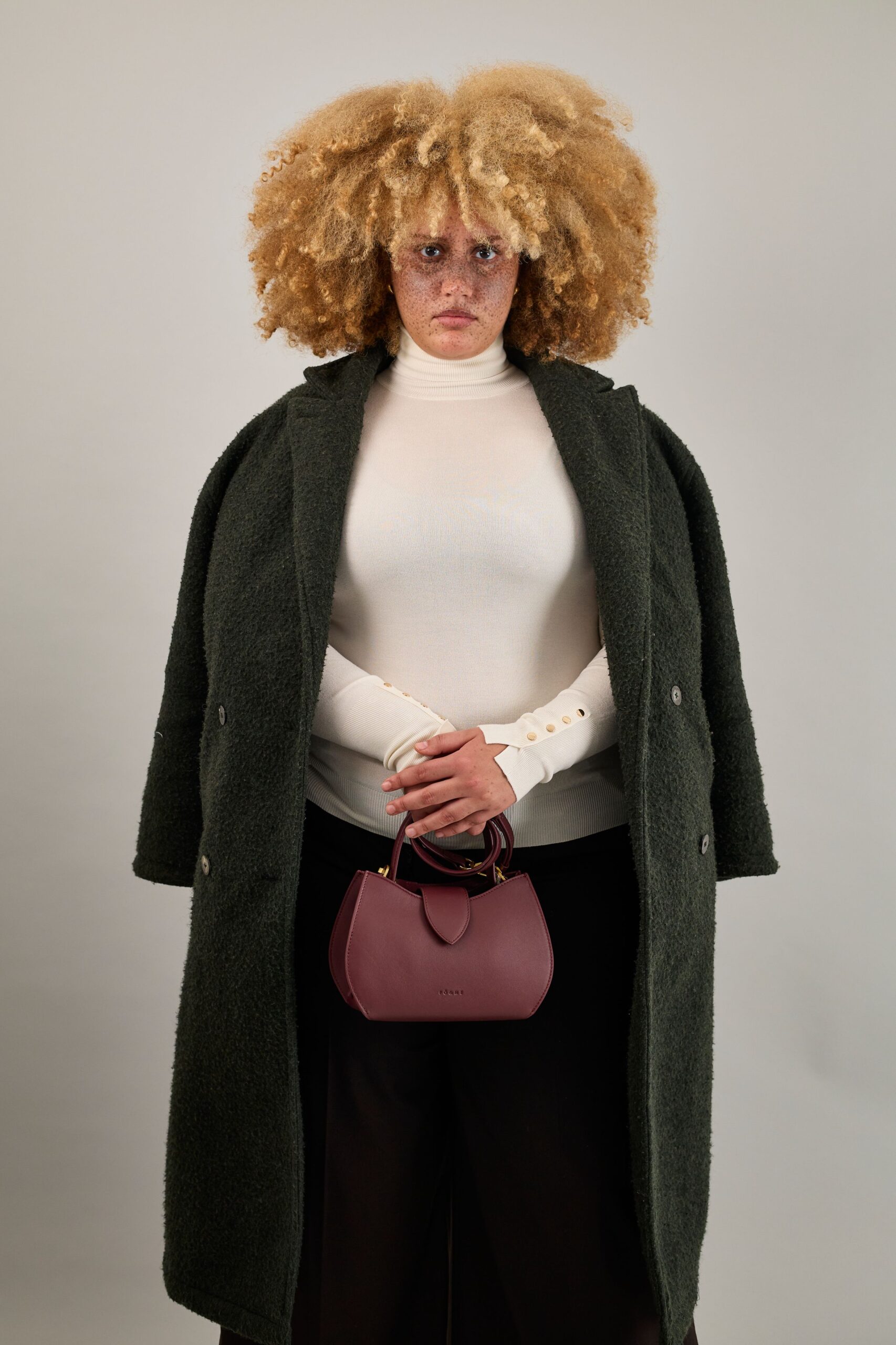 4-meriem-b-site-victor-talent-spotters