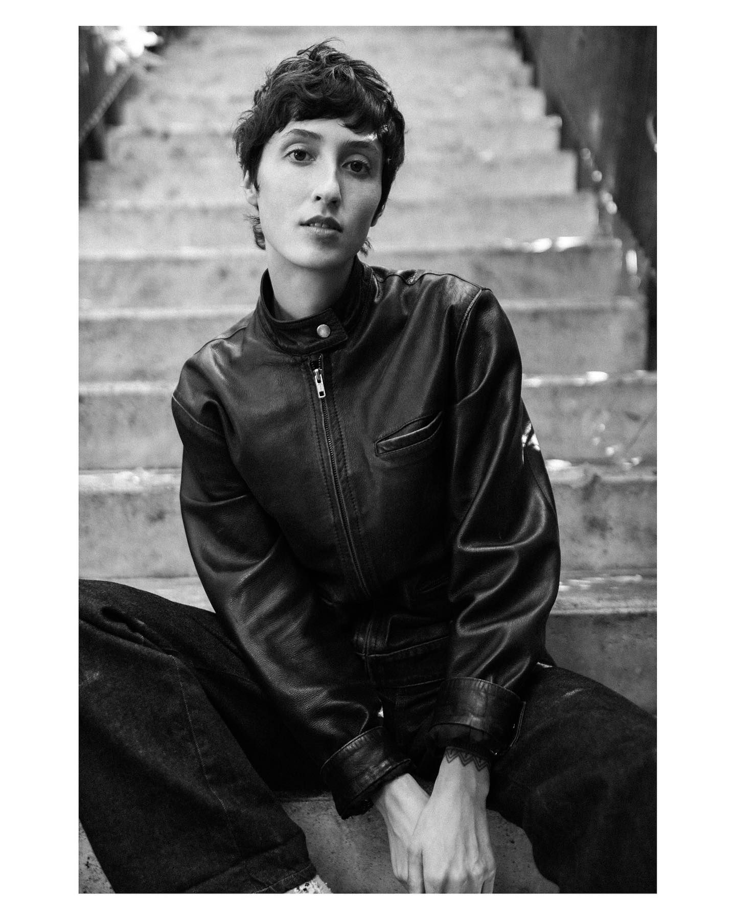 6-angele-f-main-book-victor-talent-spotters