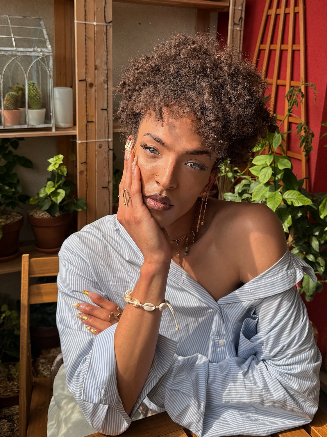 NAOMIS J — photo 6