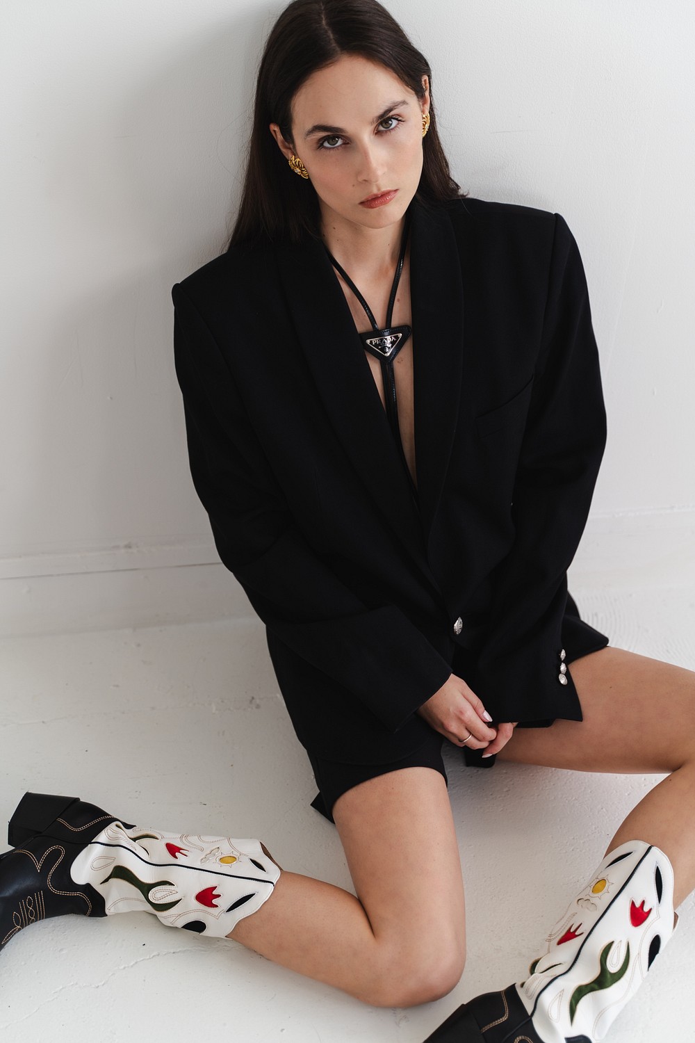 LAURA — photo 4