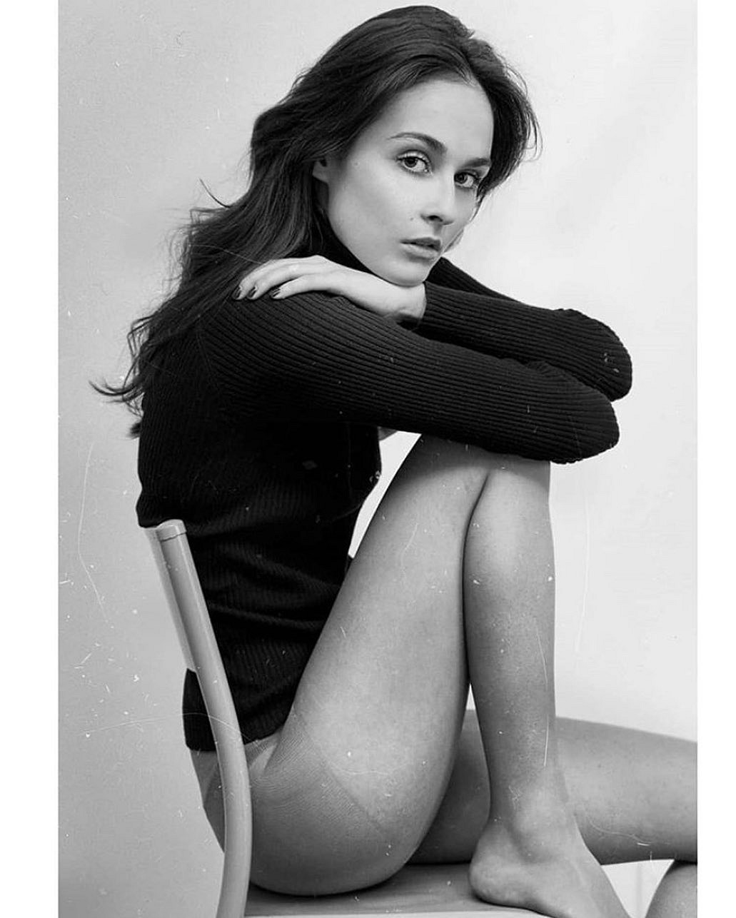 LAURA — photo 10