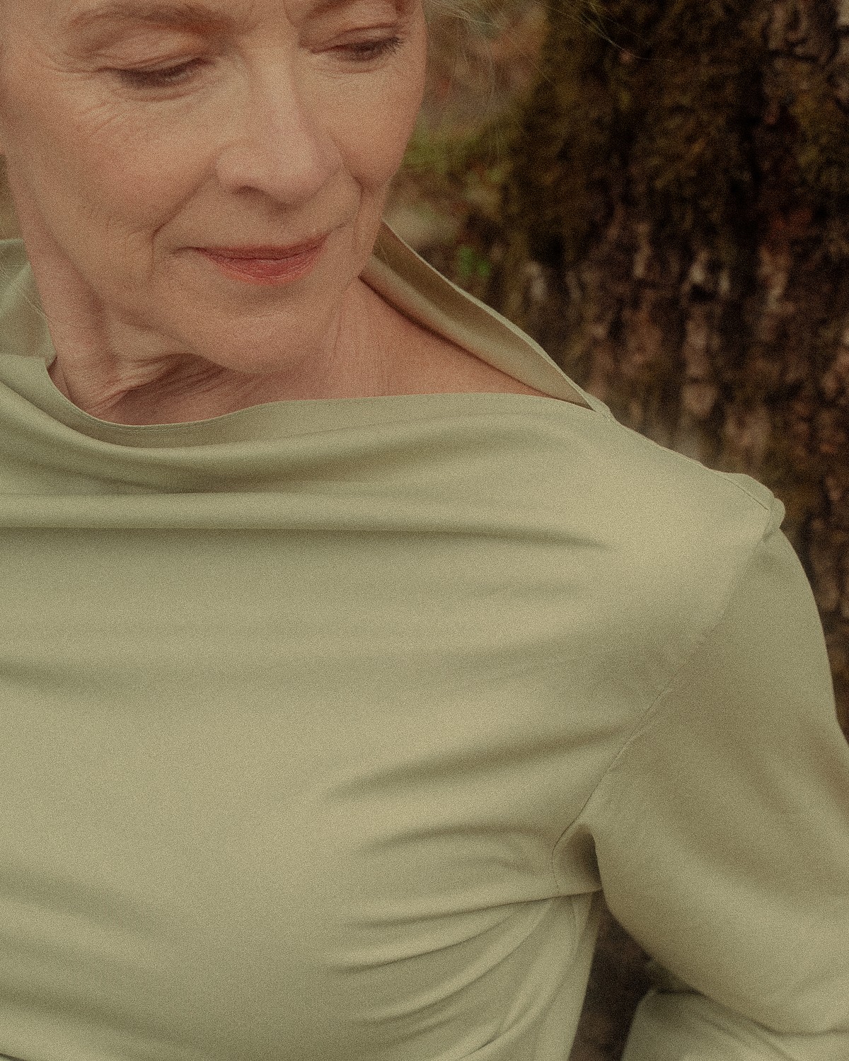 CAROLE B — photo 1