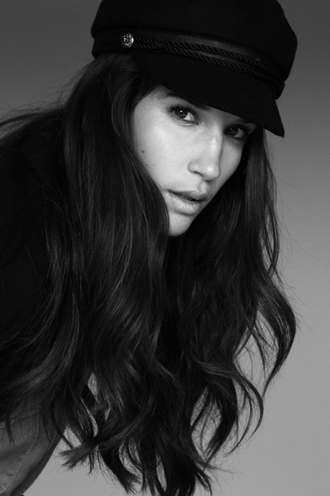 AURIANNE S — photo 8